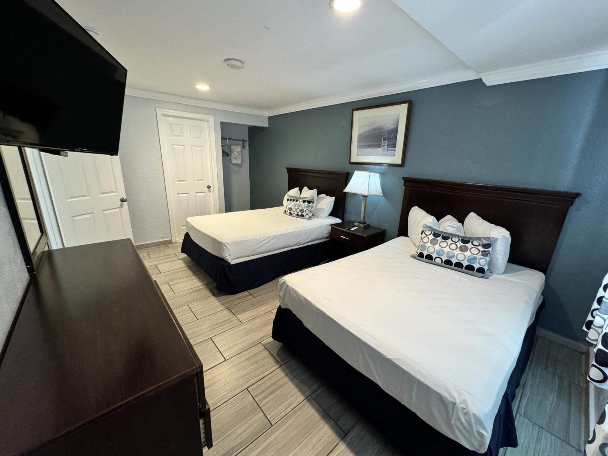 Sunset Beach Hotel Уайлдууд Екстериор снимка